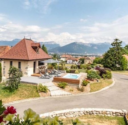 Le Paon Bleu Annecy Poisy Bed and Breakfast Buitenkant foto