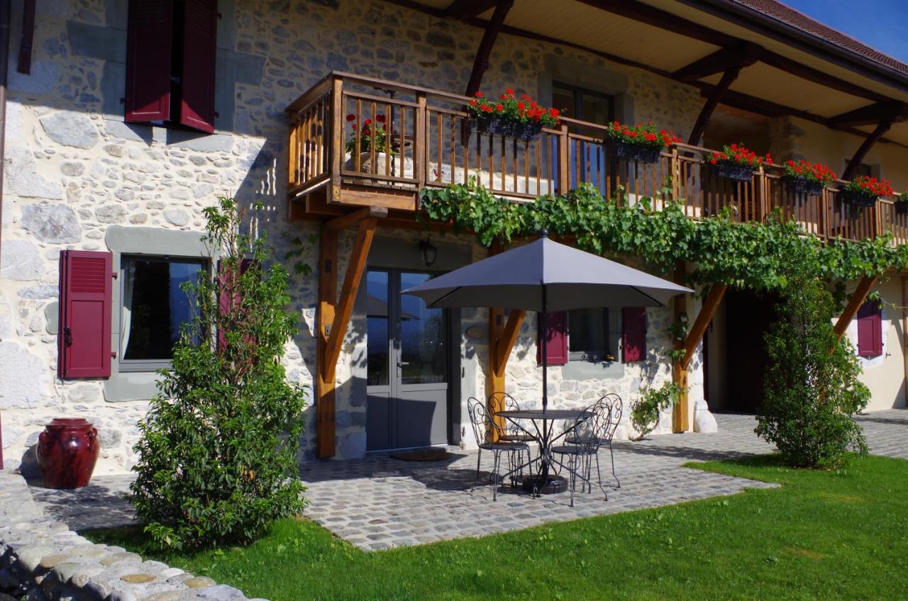 Le Paon Bleu Annecy Poisy Bed and Breakfast Buitenkant foto